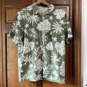 NWT Folk Hawaiian inspired button down mens shirt size Large L new with tags